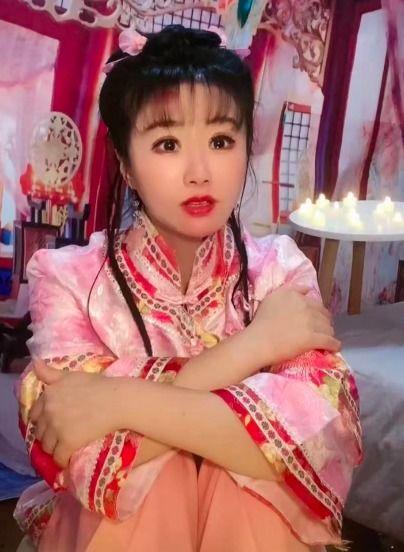 小燕子91年直播间,重温经典，共赴青春回忆之旅